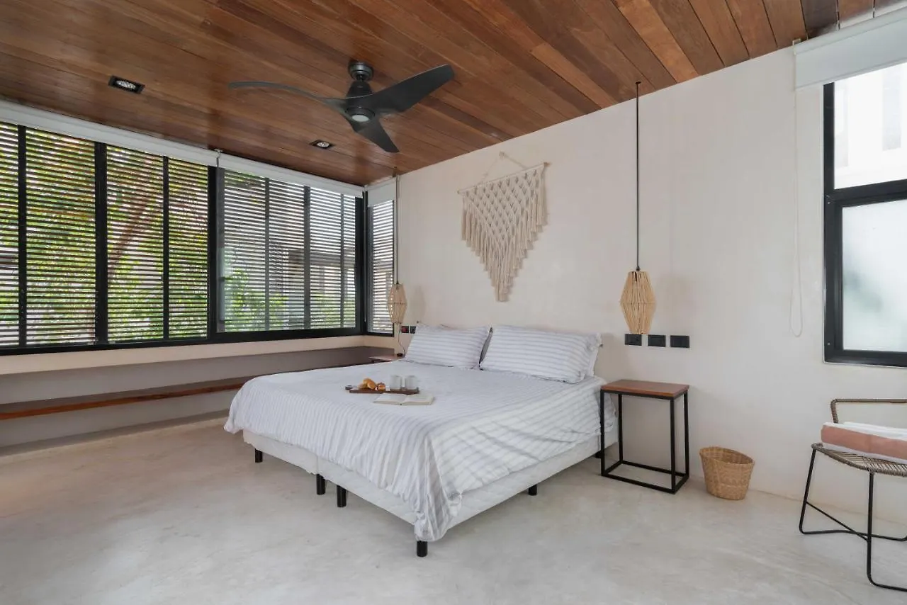 Palacio Tremendo Tulum 0*,
